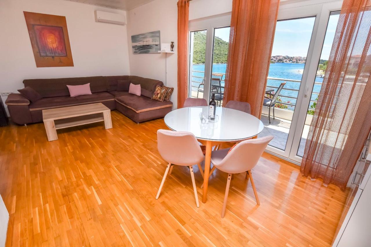 Apartment Bosiljka โรกอซนิซา ภายนอก รูปภาพ